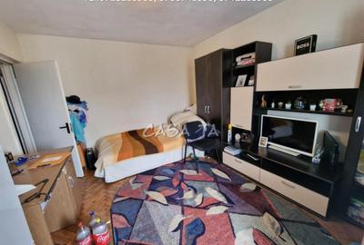 Garsoniera, situata in Targu Jiu, Aleea Plopilor - 2