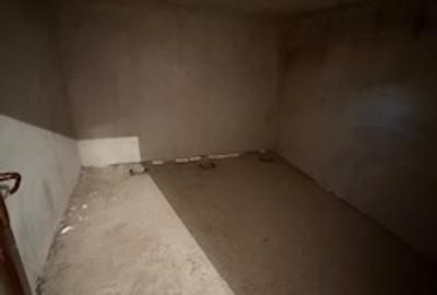 Giulesti, Str Agnita, bloc 2016, Ap 3 camere, 85 mp pret 84000 euro - 11