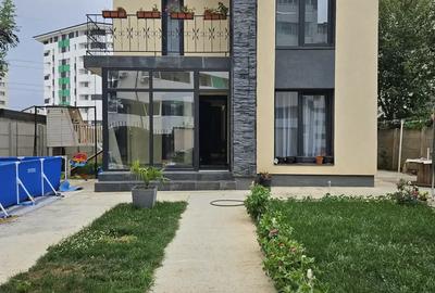 Casa de vanzare 4 dormitoare, 3 bai, 3 locuri de parcare, curte 407 mp, toate utilita?ile
