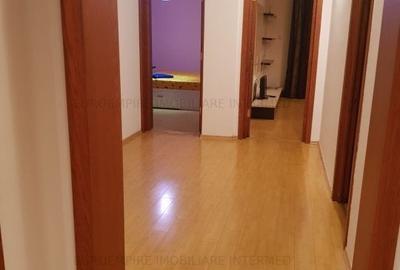 De vanzare bloc P+3E  zona Primo - 9