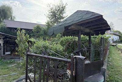 Casă cu 5 camere cu Teren 1754 Mp în Bunești (Mălureni) - 9