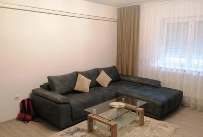 Apartament cu 3 camere semidecomandat în Central - 9