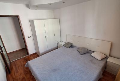 Apartament cu 3 camere semidecomandat în Mărăței - 1