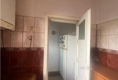 Calea Calarasi-apartament 2 camere,centrala termica,boxa - 11