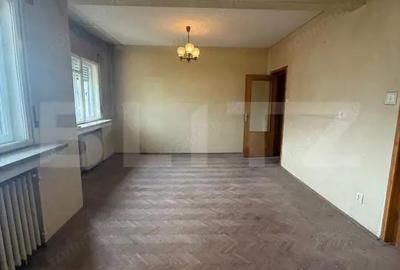 Apartament cu 4 camere semidecomandat în Central - 20
