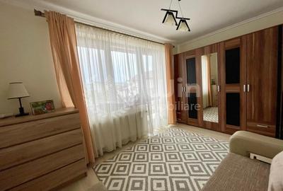 Casă individuală cu 10 camere cu Canalizare în Iris - 6