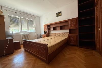 OCAZIE Apartament spatios, 3 camere, etaj 2 - zona Girocului - 3
