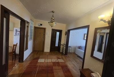 Apartament cu 4 camere decomandat în Central - 8