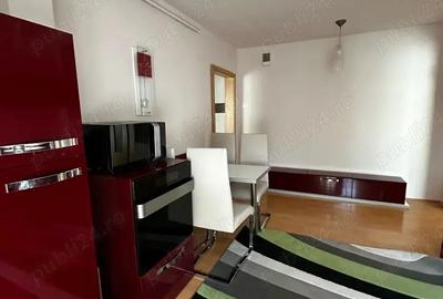 Apartament cu 3 camere semidecomandat în Complex Studențesc - 3