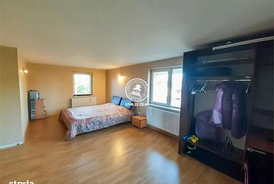 Casă cu 7 camere cu Teren 960 Mp în Valea Lupului - 11