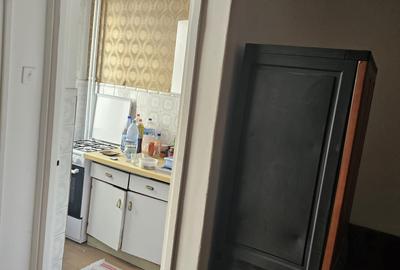 Garsonieră semidecomandată, mobilată în Giurgiului - 4