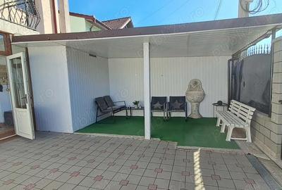 Casă cu Teren 150 Mp în Central - 2