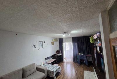 Garsonieră decomandată în Vitan - 2