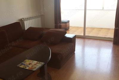 Apartament cu 2 camere decomandat în Delfinariu