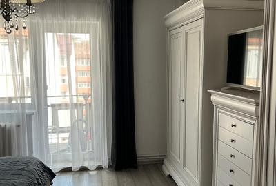 Apartament cu 2 camere decomandat în Central - 4