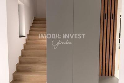 Casă cu 4 camere cu Teren 180 Mp în Central - 3