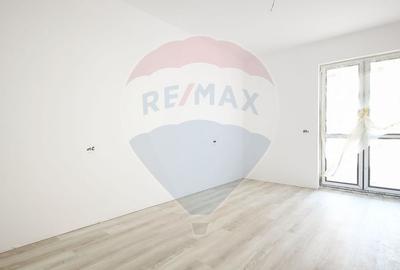 Apartament cu 2 camere semidecomandat în Rulmentul - 16