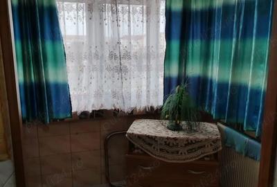 Vand apartament cu 2 camere! - 1