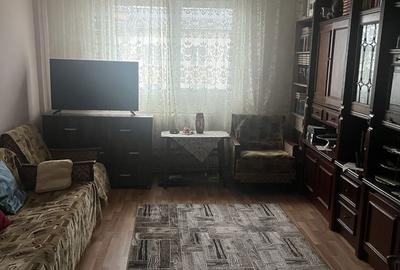 Apartament cu 3 camere decomandat în Central - 2