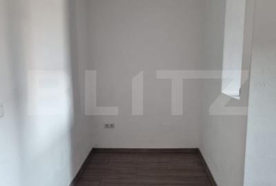 Apartament cu 3 camere semidecomandat în Central - 8