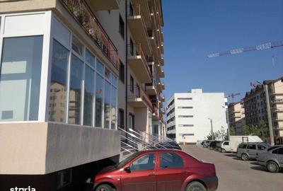 Spațiu comercial, de 64 mp, în Tineretului - 8