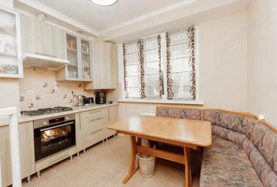Apartament cu 2 camere decomandat în Băneasa