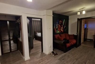 Apartament cu 2 camere decomandat în 1 Mai - 7