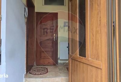 Casă cu 3 camere cu Teren 250 Mp în Central - 5