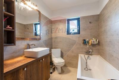 Casă individuală cu 4 camere cu Teren 479 Mp în Rediu - 22