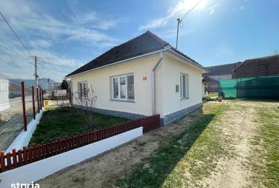 Casă cu 2 camere cu Teren 1160 Mp în Central - 2