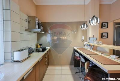 Apartament cu 4 camere decomandat, mobilat în Central - 11