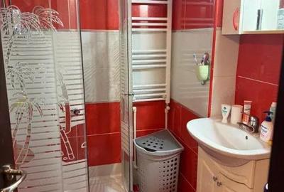 Garsonieră decomandată în Rovine - 1