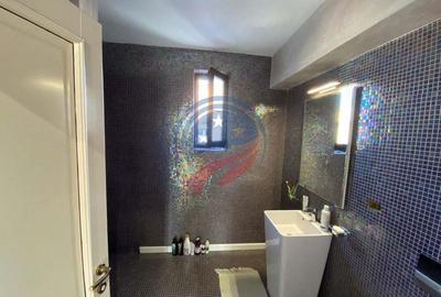 VILA MODERNA ZONA CENTRALA 380 m TEREN - 1