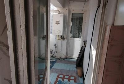 Apartament cu 3 camere, Central-Reșița, 90mp construiți - 5