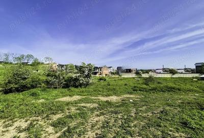 Teren de 5600 mp, în Hințești - 3