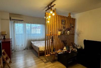 Garsonieră decomandată, mobilată în Tei - 5