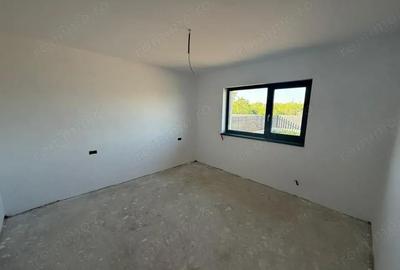 Casă cu 3 camere cu Teren 430 Mp în Central - 5