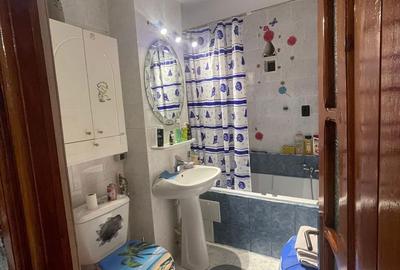Apartament cu 3 camere decomandat în Tomis Nord