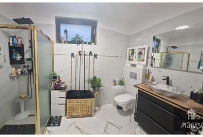 Casa superba de vanzare, zona Izvor - 11