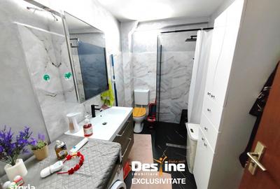 Casă cu 5 camere cu Canalizare în Central - 7