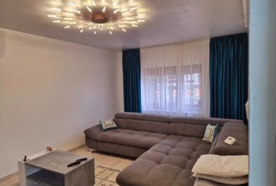 Faleza Nord - apartament 2 camere decomandat -etaj 1- centrala gaze -termen lung - 3