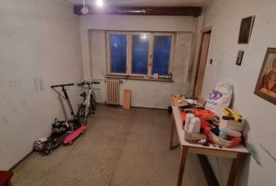 Cet- garsoniera cf 1 etaj 2 - 4