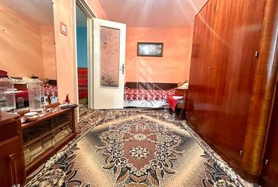 Apartament cu 2 camere, etajul 1, zona Sagului - 4