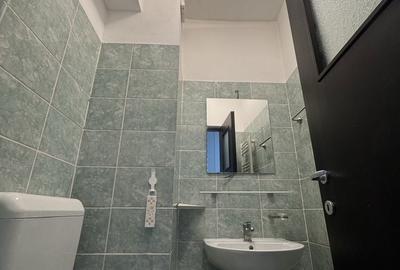 Apartament cu 3 camere semidecomandat în Letea - 3