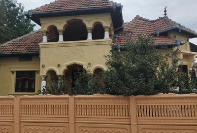 Casa plus spati comerciale industriale si anexe 1000 de metri patra?i constribil plus teren 19 ari Casa plus spati comerciale industriale si anexe 1000 de metri patra?i constribil plus teren 19 ari - 10