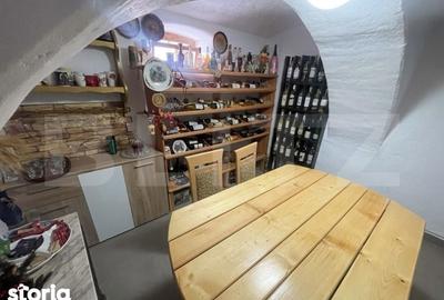 Casă cu 4 camere cu Teren 900 Mp în Central - 10