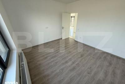 Casă cu 3 camere cu Teren 280 Mp în Malu Mare - 4