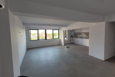 Comision 0%! Apartament de vanzare 3 camere, Bloc Colibri - 3