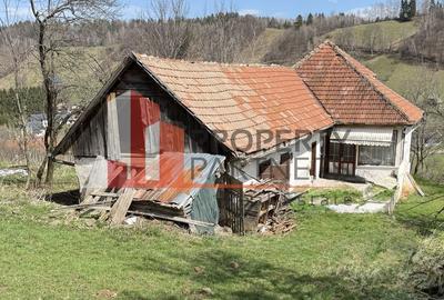 Casă individuală cu 3 camere cu Canalizare în Bran - 3