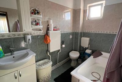 Casa de vanzare cu teren - 8